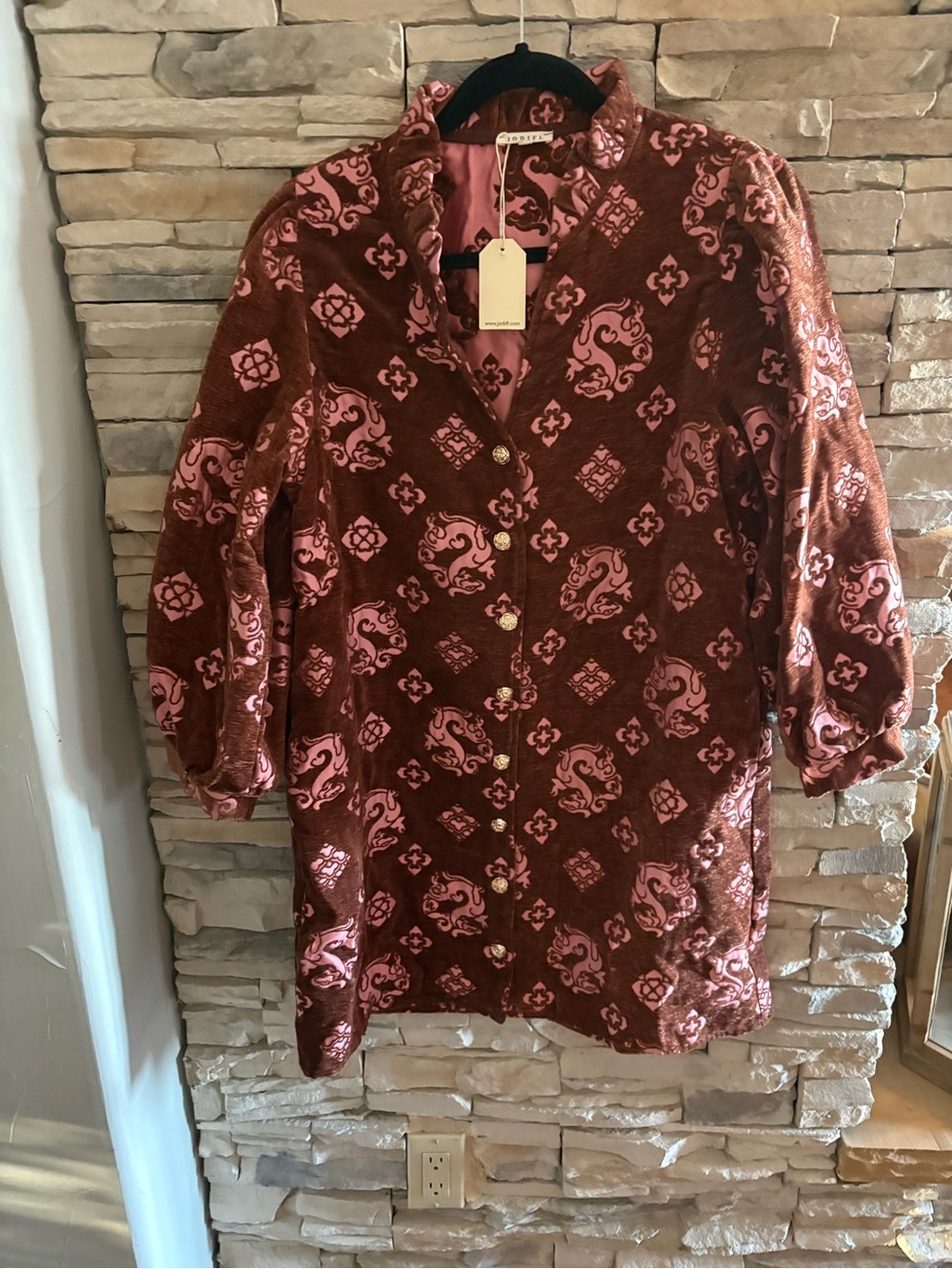 NWT, JODIFL Pink and Burgundy Metallic Jacquard Mini Dress Size M